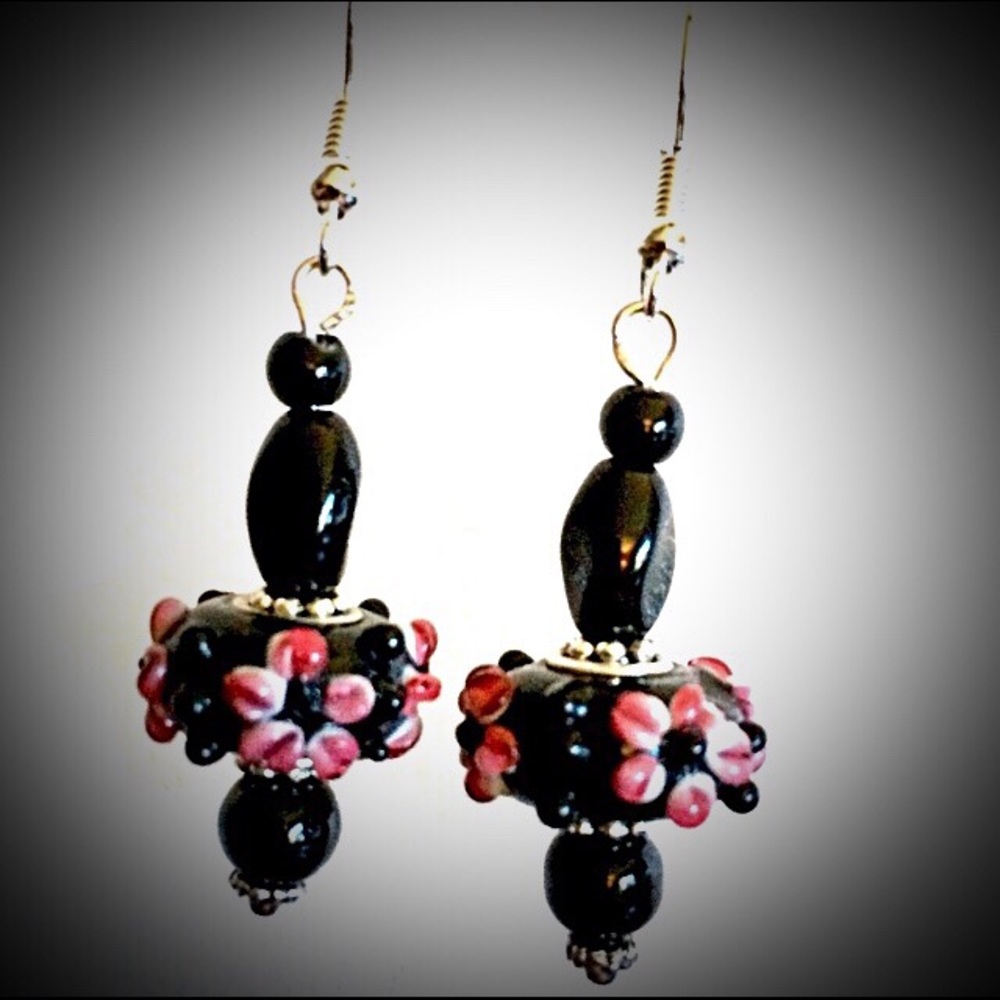 Earrings-Lampwork Black/Pink/Gold